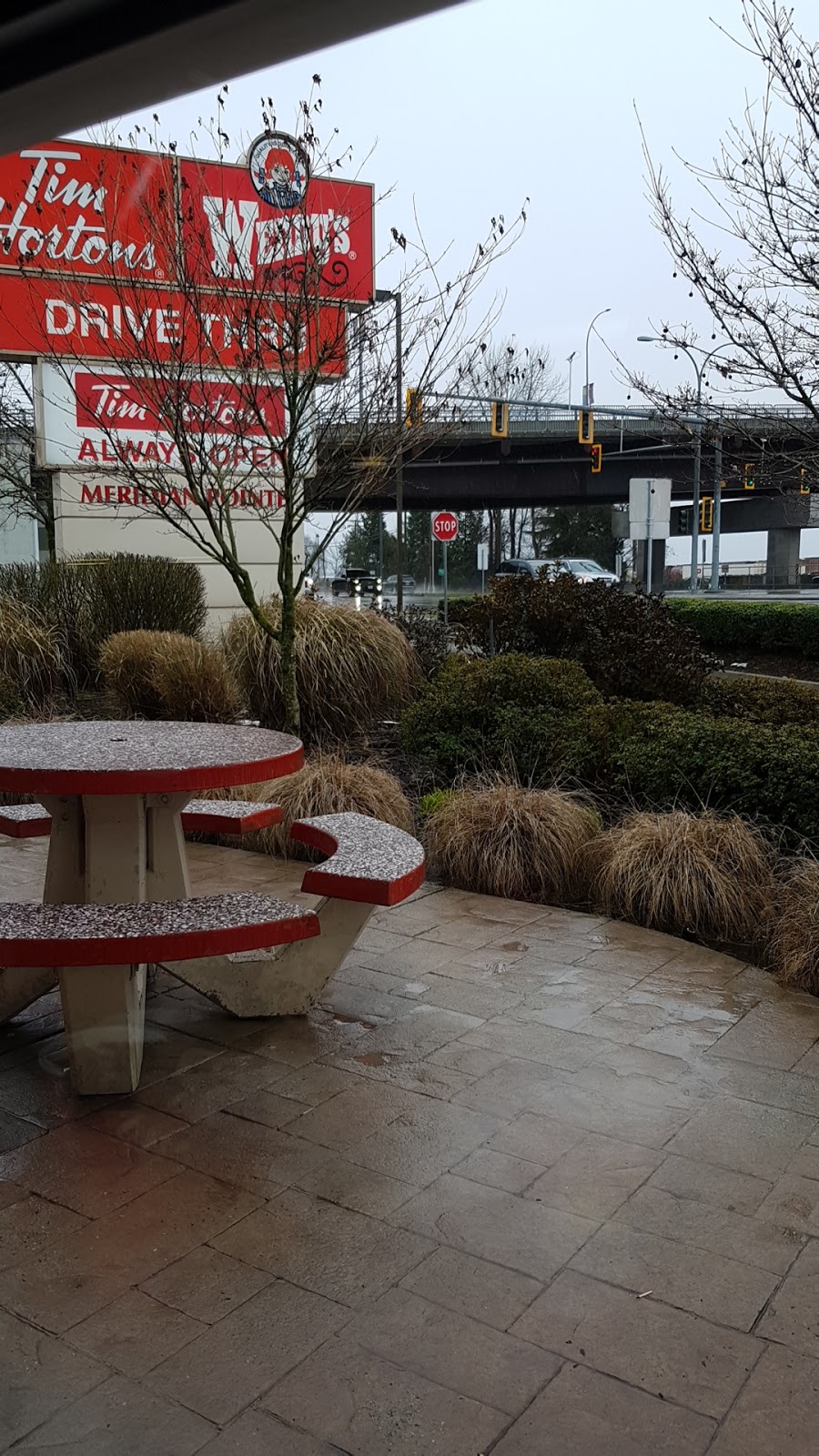Wendys | 1525 Lougheed Hwy, Port Coquitlam, BC V3B 1A5, Canada | Phone: (604) 464-7100