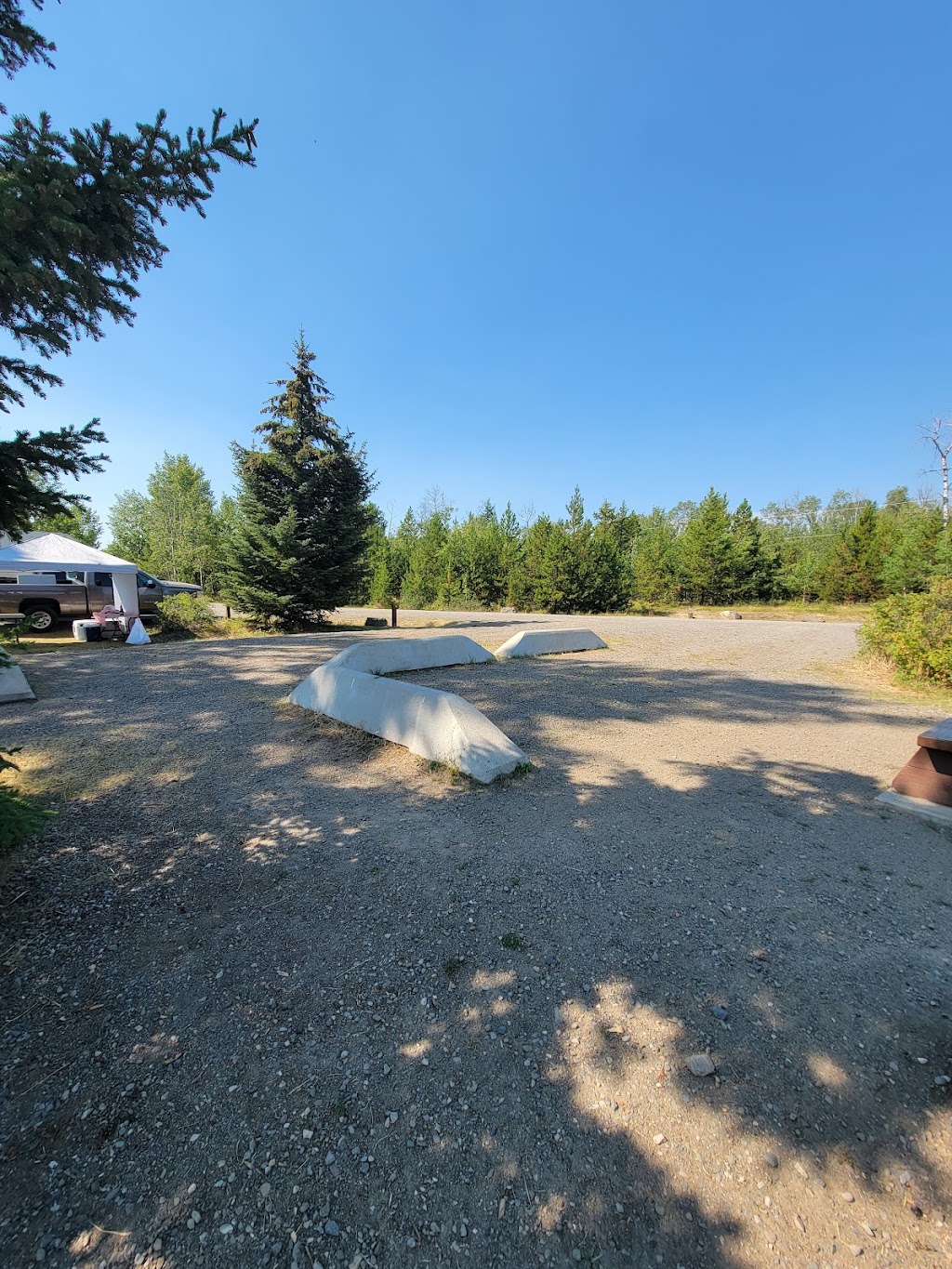 Arrowhead Campground | N Green Lake Rd, 70 Mile House, BC V0K 2K1, Canada | Phone: (800) 689-9025