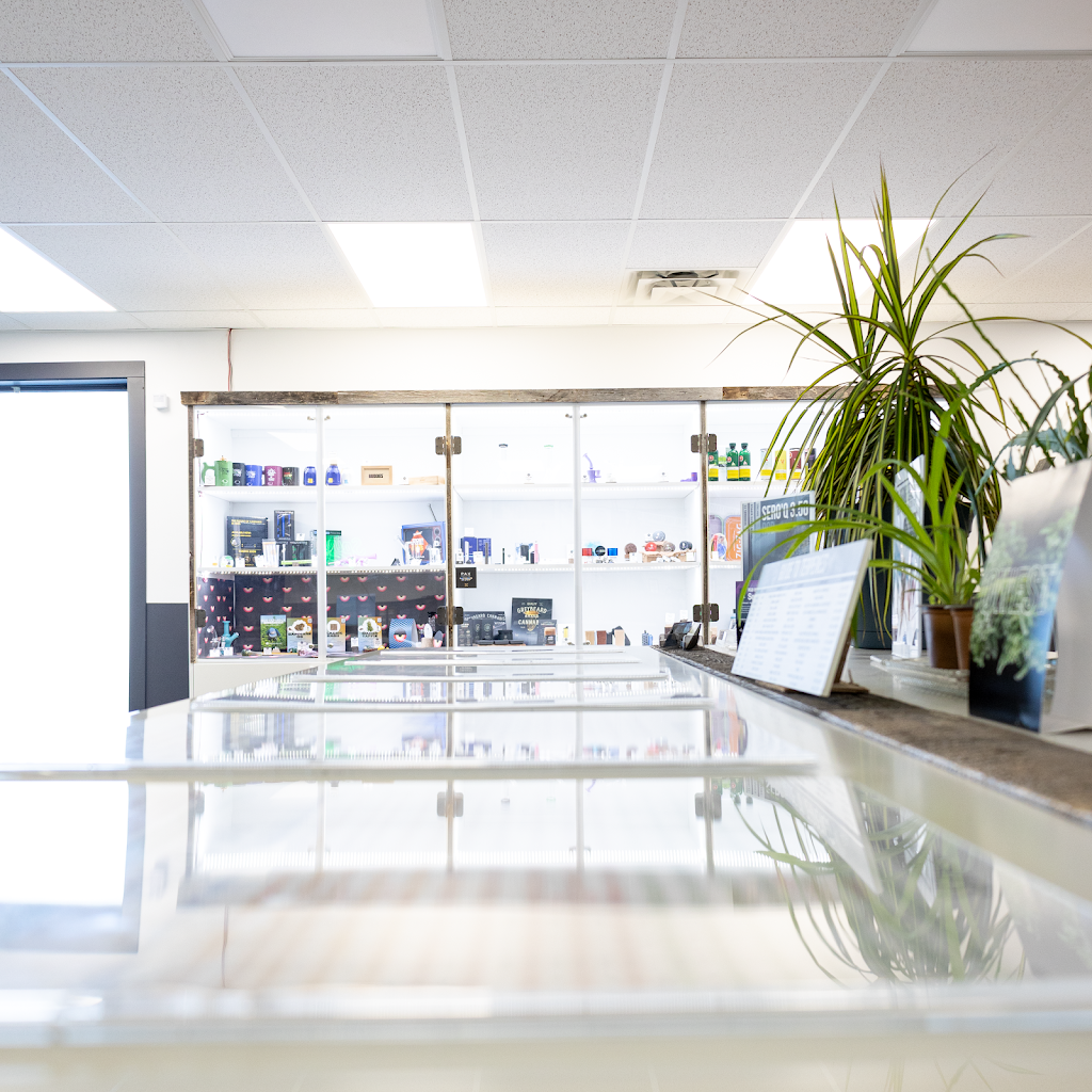 Harvest Bud Supply - Cannabis Store Taber | 5014 46 Ave, Taber, AB T1G 2A6, Canada | Phone: (403) 223-7887