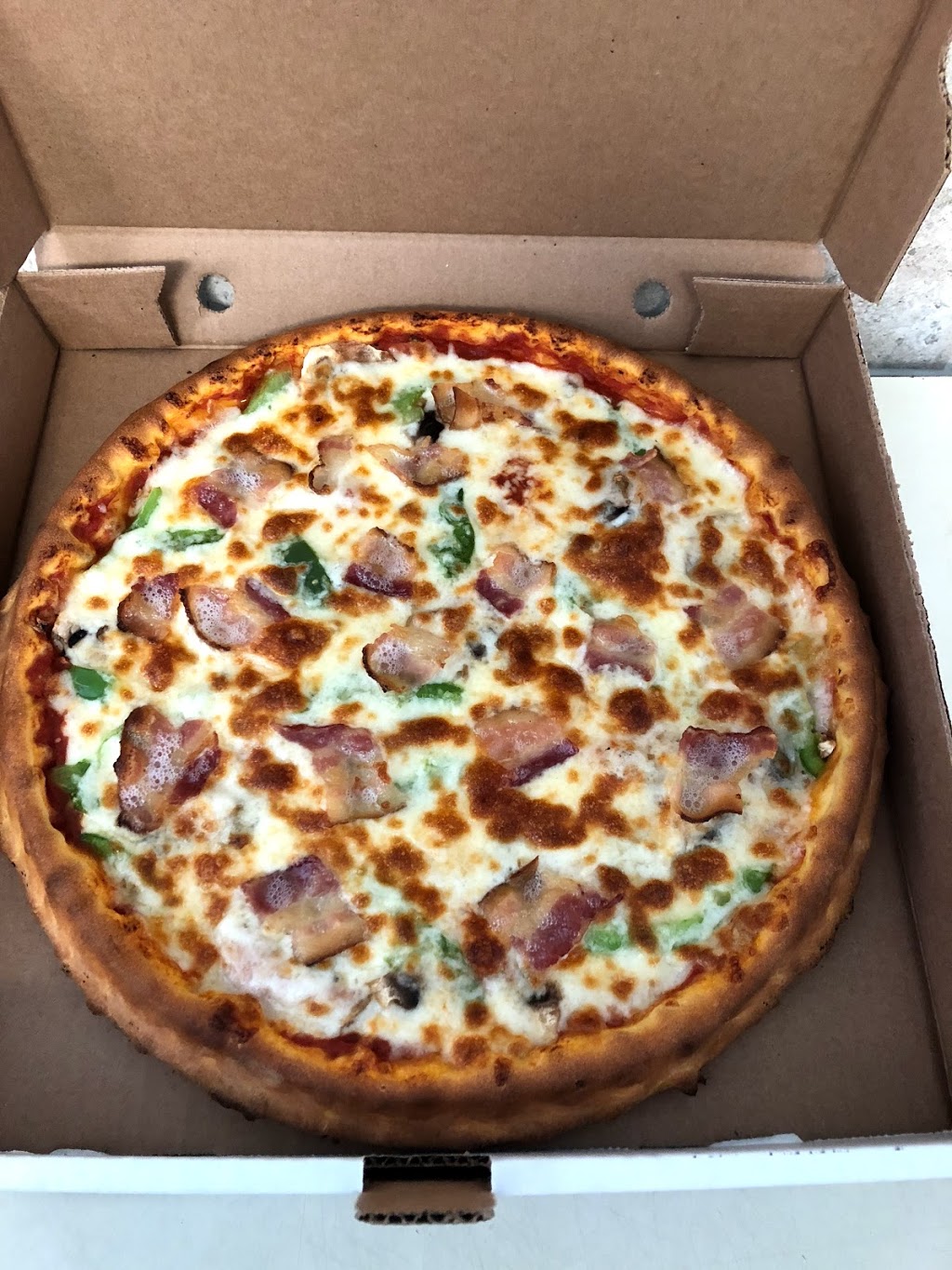 Pizzeria Riviera | 1783-A Rue Saint-Louis, Gatineau, QC J8T 4H2, Canada | Phone: (819) 568-0000