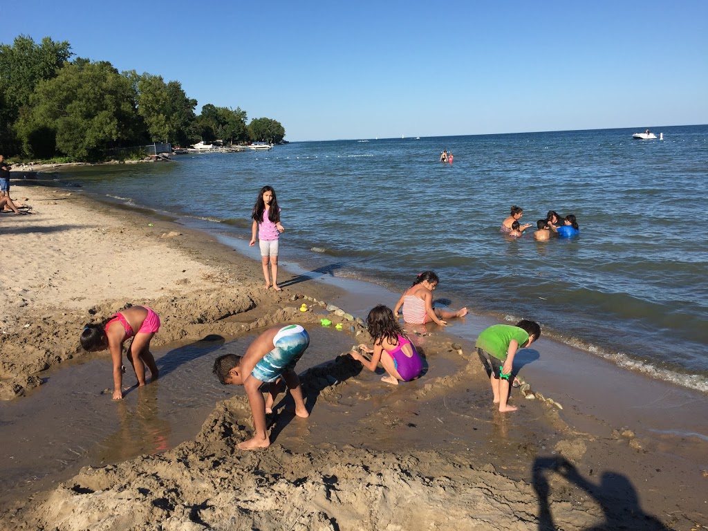 Bayview Memorial Park | 654 Lakeshore Rd E, Hawkestone, ON L0L 1T0, Canada