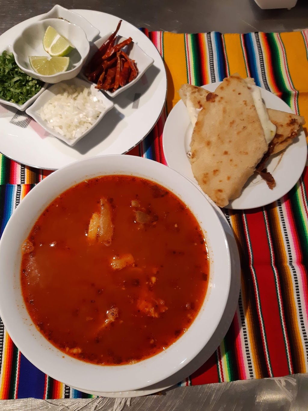 Restaurant Morazan | 549 Rue St Georges, Saint-Jérôme, QC J7Z 5B7, Canada | Phone: (450) 304-3511