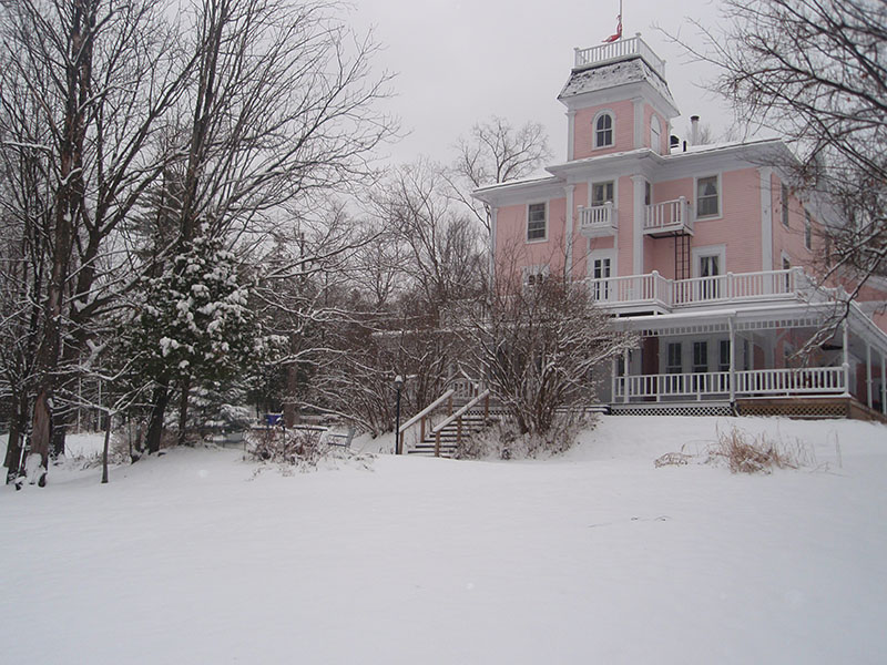The Old Mansion House, Georgeville | 71 Chemin Channel, Georgeville, QC J0B 1T0, Canada
