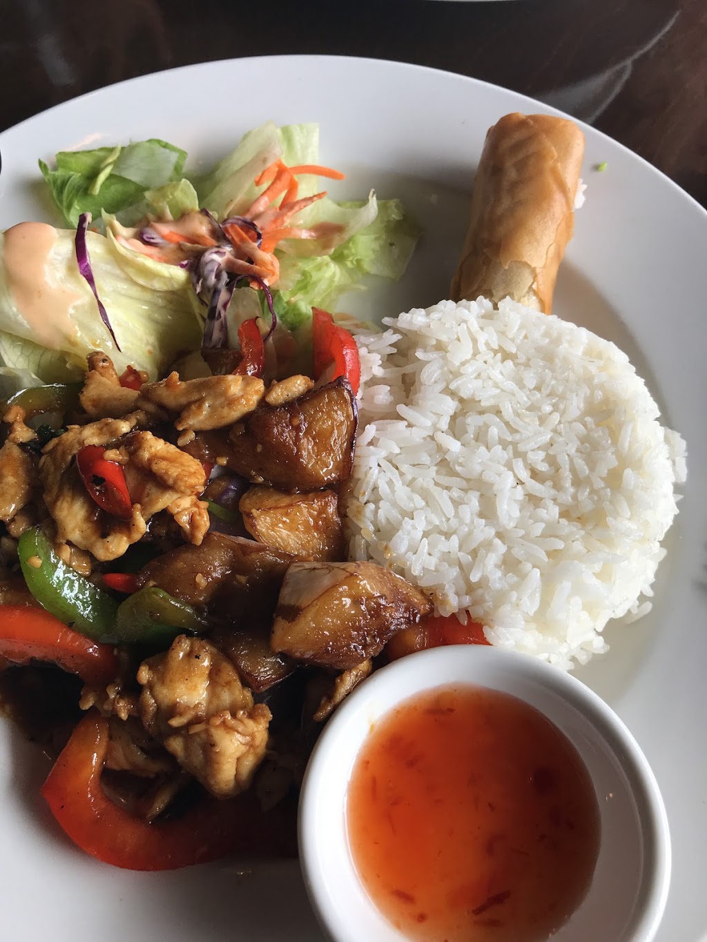 Friendly Thai Restaurant | 682 Gibsons Way #1a, Gibsons, BC V0N 1V9, Canada | Phone: (604) 840-3181