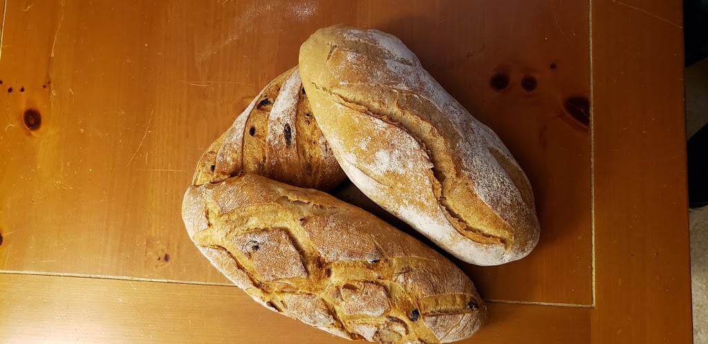 Boulangerie La Vendéenne | 500 NS-325, Blockhouse, NS B0J 1E0, Canada | Phone: (902) 531-3090