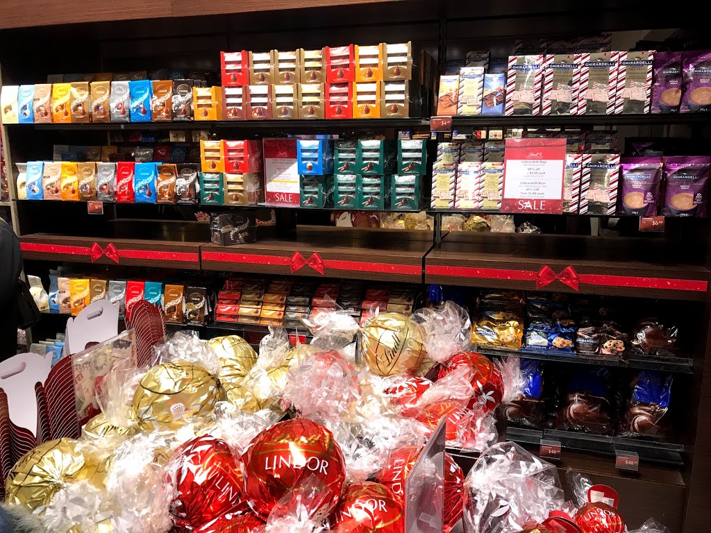 Lindt Chocolate Shop | 13850 Steeles Avenue West Suite 612, Halton Hills, ON L7G 0J1, Canada | Phone: (905) 864-9991
