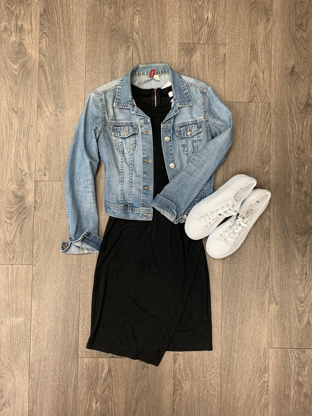 Closet Couture Boutique | 415 Fairview Dr, Brantford, ON N3R 7M3, Canada | Phone: (519) 758-0808