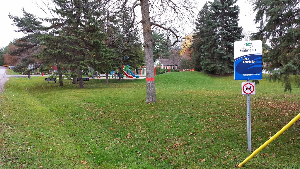 Parc du Tourbillon | 39 Rue Lake, Gatineau, QC J9H 4B4, Canada | Phone: (866) 299-2002