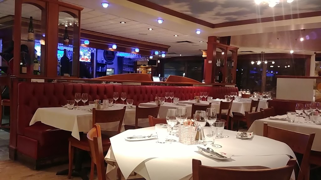 Restaurant Le Batifol | 995 Boulevard du Lac, Lac-Beauport, QC G3B 0W6, Canada | Phone: (418) 841-0414