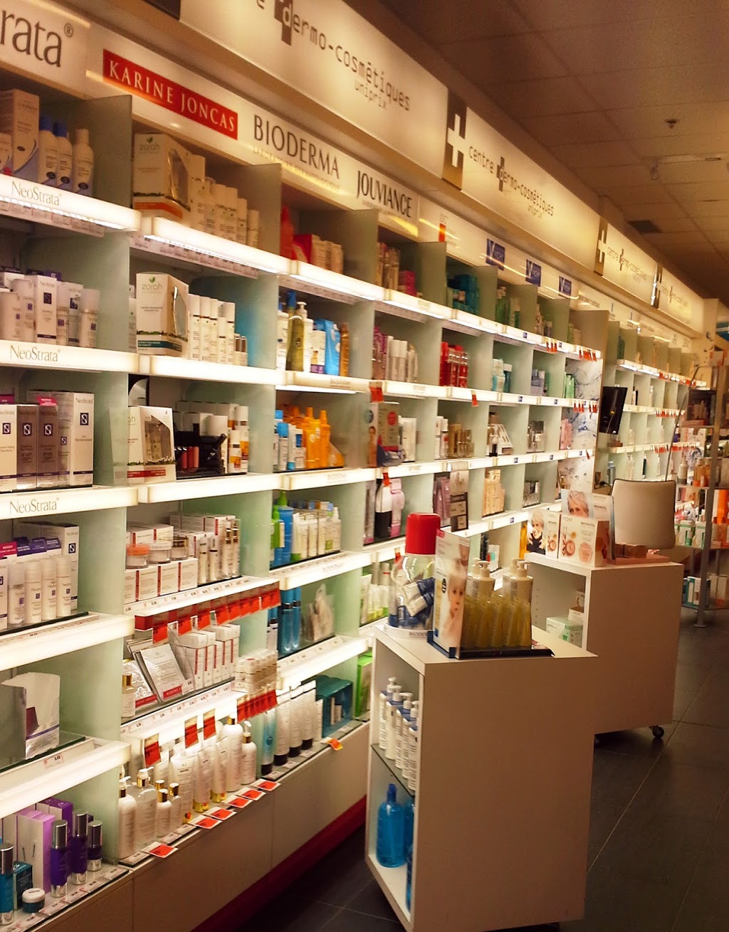 Uniprix Côté-Desjardins, Fiset, Parent et Trudel - Pharmacie aff | 7777 Boulevard Guillaume-Couture #31, Levis, QC G6V 6Z1, Canada | Phone: (418) 835-6666