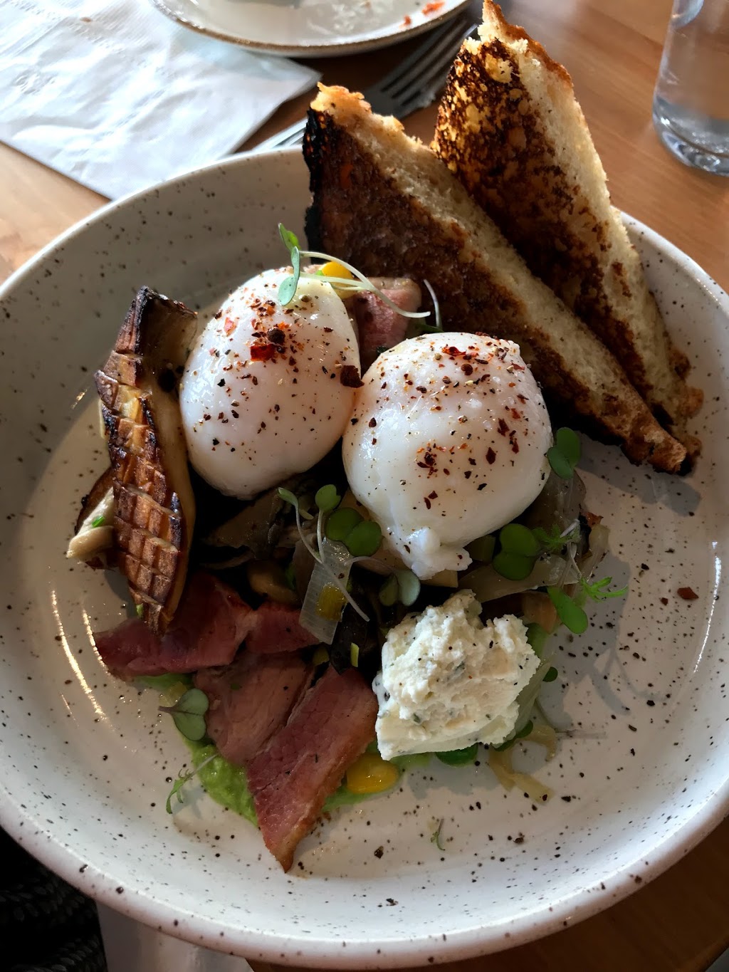 The Yellow Pear Kitchen | 526 Lake St, St. Catharines, ON L2N 4H4, Canada
