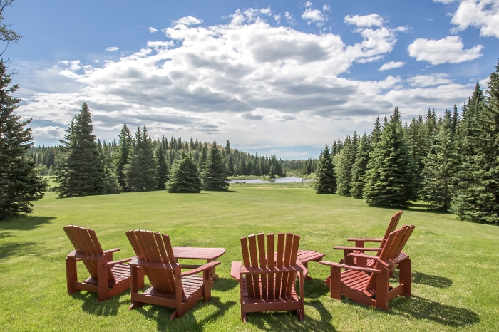 Zen Wellness Retreats | 124 White Ave, Bragg Creek, AB T0L 0K0, Canada | Phone: (587) 832-0455