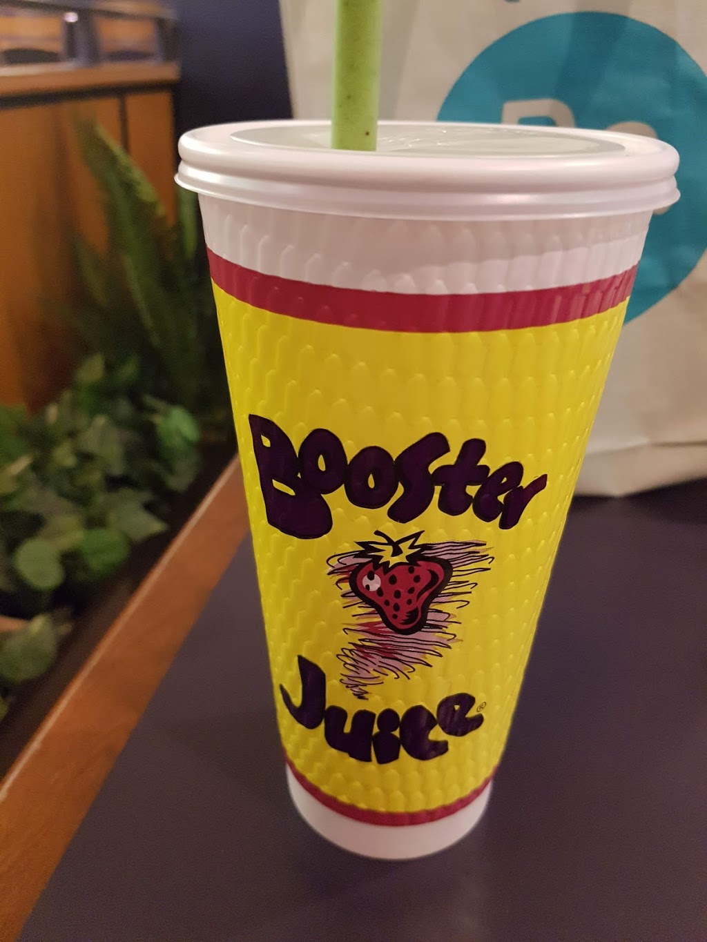 Booster Juice | 200 Wellington St W Unit #380, Toronto, ON M5V 3C7, Canada | Phone: (416) 591-2227