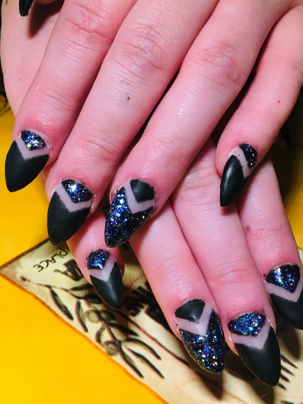 GelUs nails | 120 7th Ave, Invermere, BC V0A 1K4, Canada | Phone: (250) 688-0443