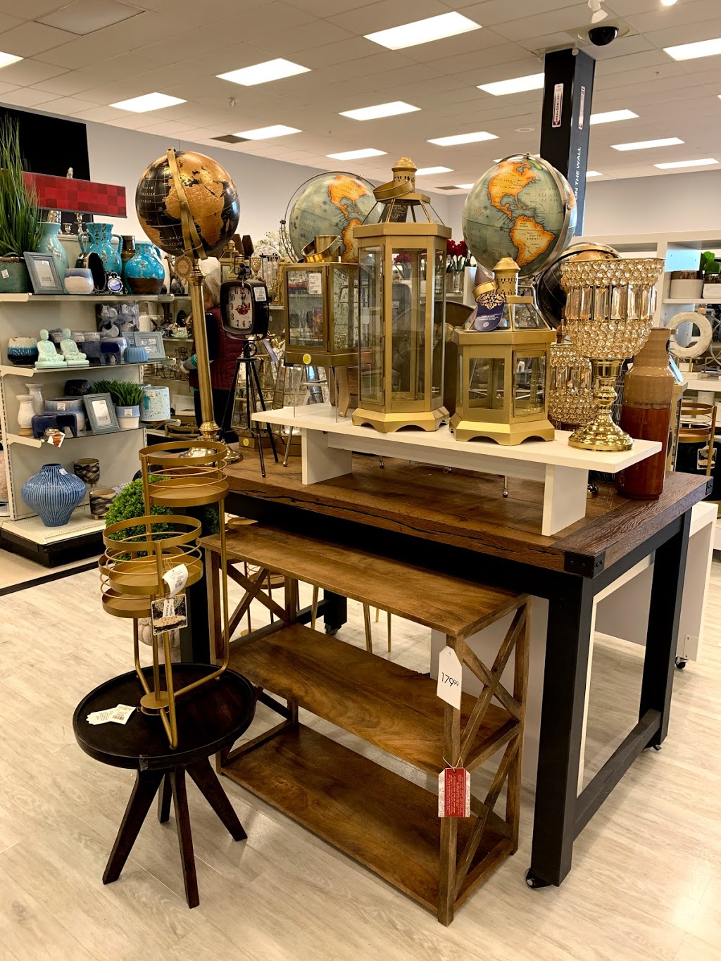 HomeSense | 3075 Wonderland Rd S Unit E, London, ON N6L 1R4, Canada | Phone: (519) 681-5471