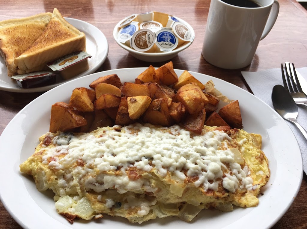 Happy All-Day Breakfast & Lunch | 17665 Leslie St #3, Newmarket, ON L3Y 3E3, Canada | Phone: (905) 235-8767