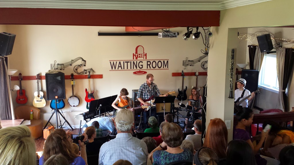 Russell Music Academy | 1097 Concession St, Russell, ON K4R 1C9, Canada | Phone: (613) 496-0115