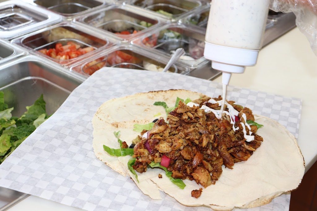 4 Seasons Shawarma | 450 Columbia St W #24, Waterloo, ON N2T 2W1, Canada | Phone: (519) 884-1212