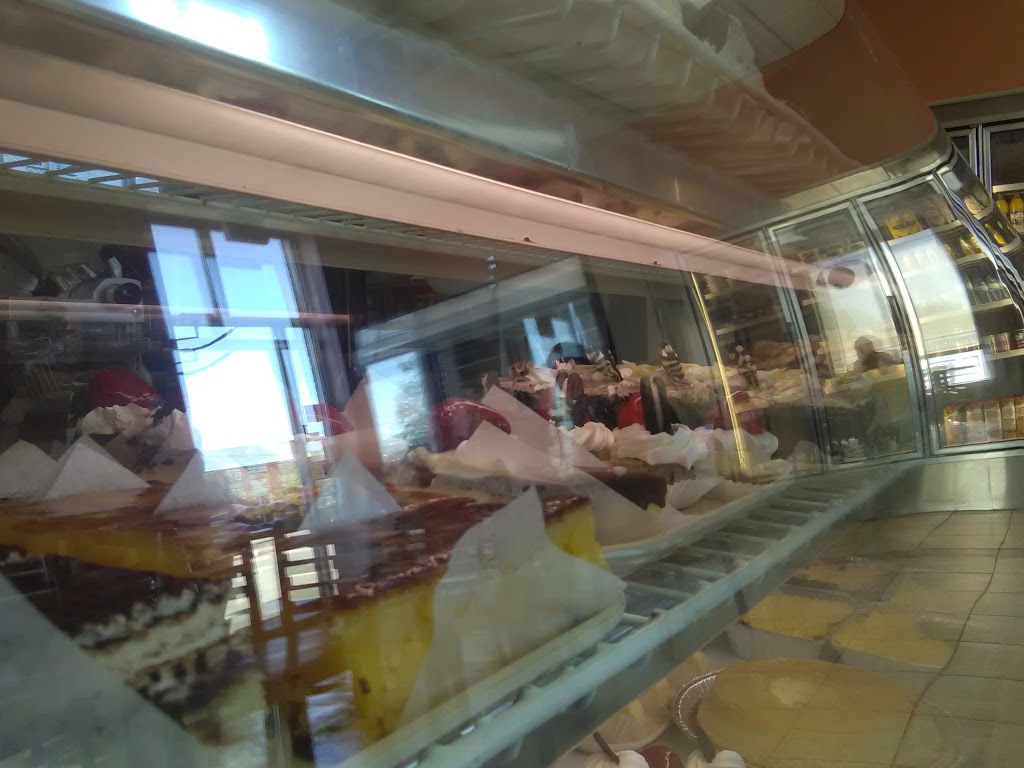 Lisboa Bakery & Deli | 240 Clarence St, Brampton, ON L6W 1T4, Canada | Phone: (905) 497-6779