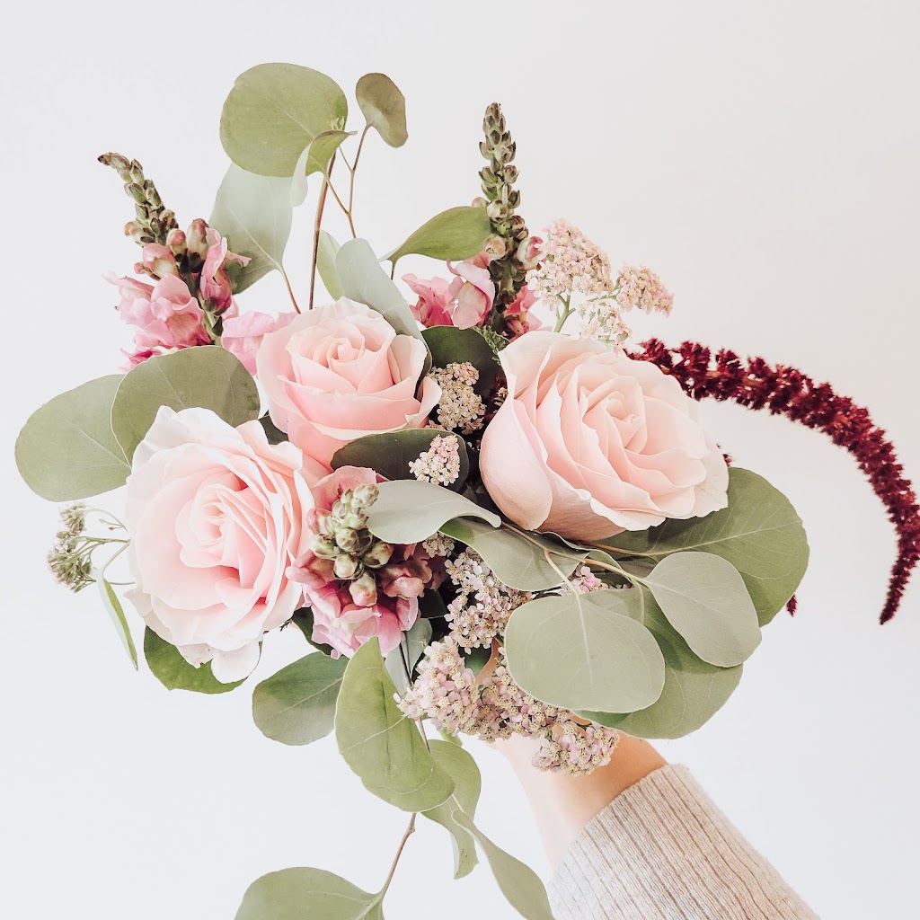 Flowers at Fields | 76 Main St S, Kleefeld, MB R0A 0V0, Canada | Phone: (204) 377-4735