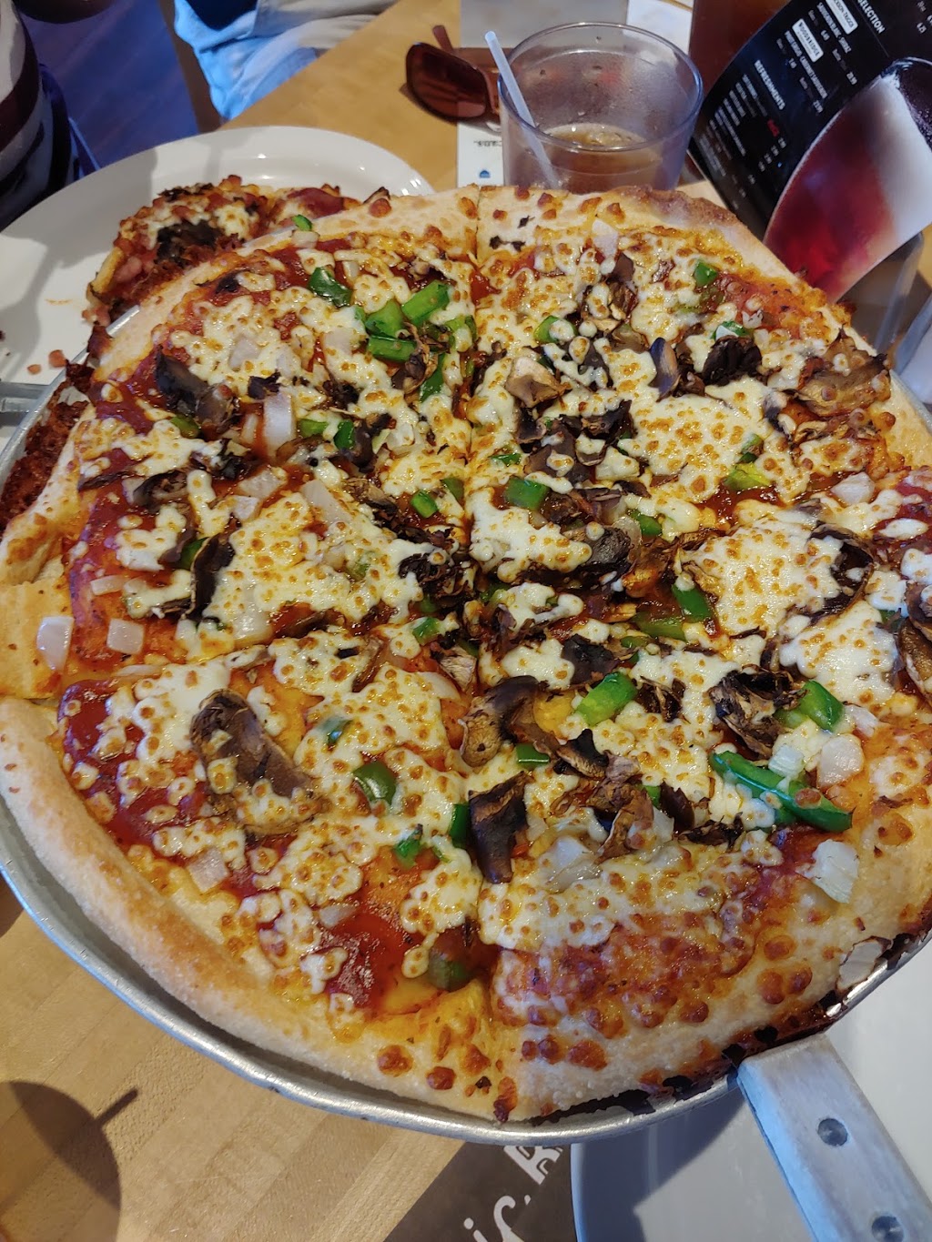 Pizza Delight | 209 Chain Lake Dr, Halifax, NS B3S 1C9, Canada | Phone: (902) 450-5555