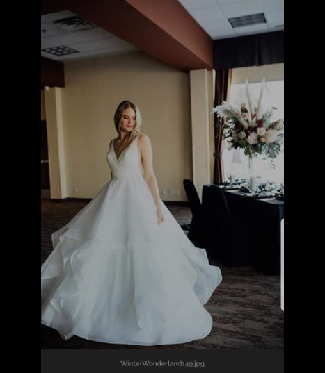 New Beginning Bridal Boutique | 726 Cypress Ln, Springbrook, AB T4S 0N9, Canada | Phone: (403) 886-2800