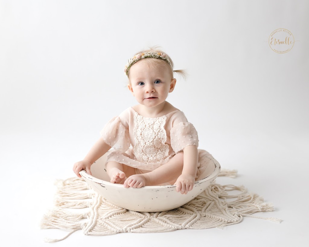 Eternelle Photography | 5548 Chinook St, Chilliwack, BC V2R 0T3, Canada | Phone: (778) 826-0269