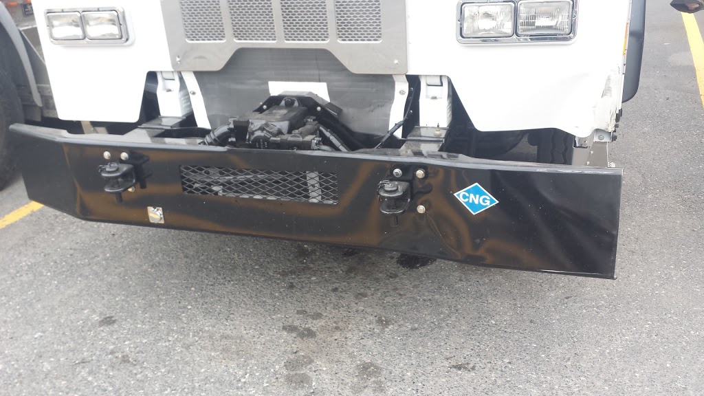 Camions Excellence Peterbilt | 1041 Rue Nobel, Sainte-Julie, QC J3E 1Z4, Canada | Phone: (450) 649-3221