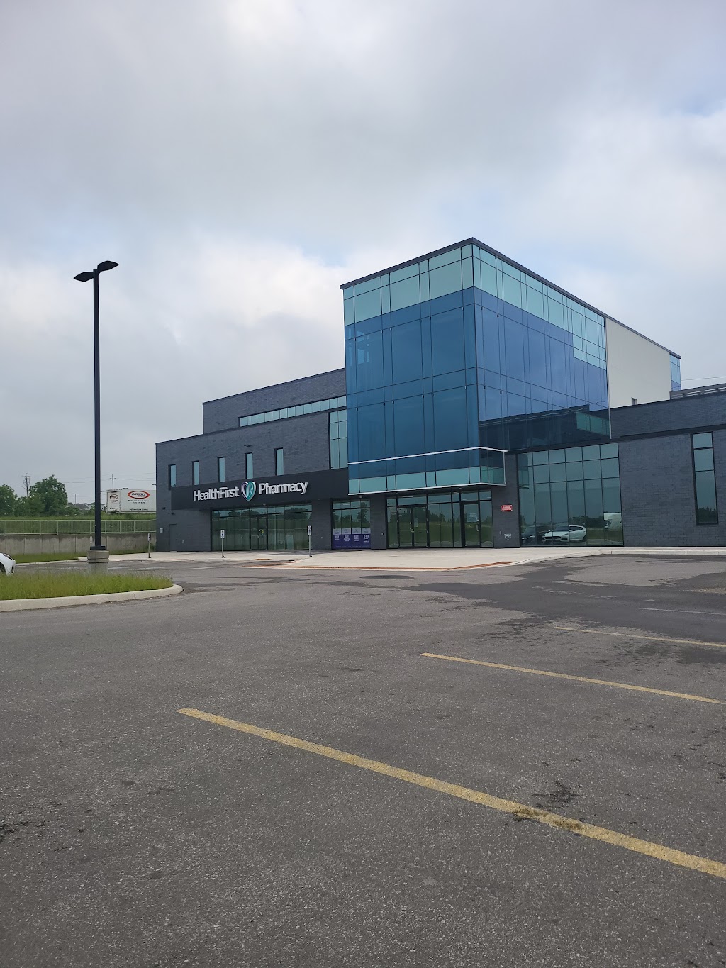 Woodstock Medical Center | 645 Finkle St, Woodstock, ON N4V 0E1, Canada | Phone: (519) 537-8303