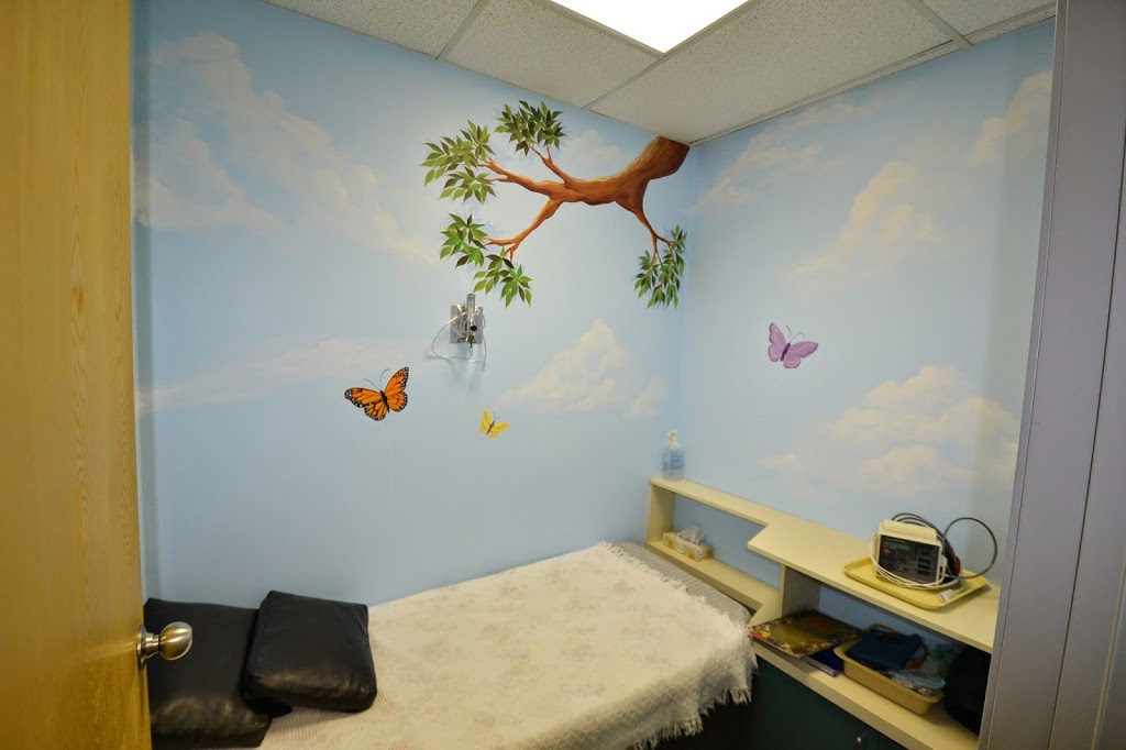 Woodroffe Pediatric Dentistry | 1637 Woodroffe Ave #302, Nepean, ON K2G 1W2, Canada | Phone: (613) 226-6634