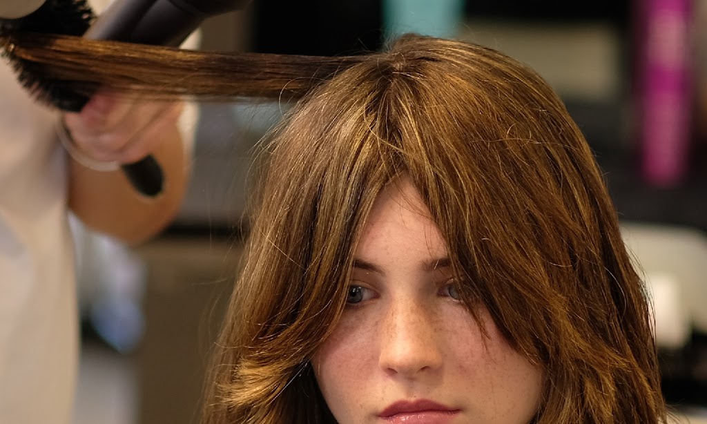 Hennessey Salon + Spa | 6551 No 3 Rd #1450, Richmond, BC V6Y 2B6, Canada | Phone: (604) 482-3262