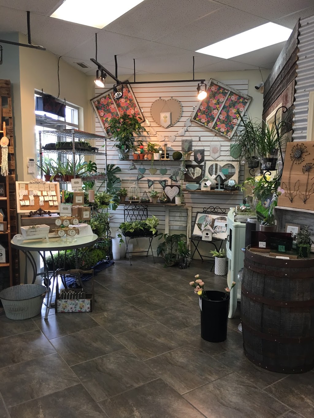 Grower Direct Flowers | 20 McLeod Ave #2, Spruce Grove, AB T7X 3Y1, Canada | Phone: (780) 962-2271