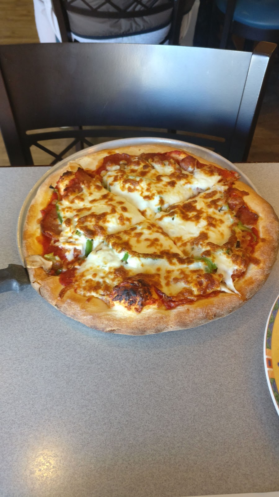 Buckingham Pizza | 421 Avenue de Buckingham, Gatineau, QC J8L 2G8, Canada | Phone: (819) 986-8555