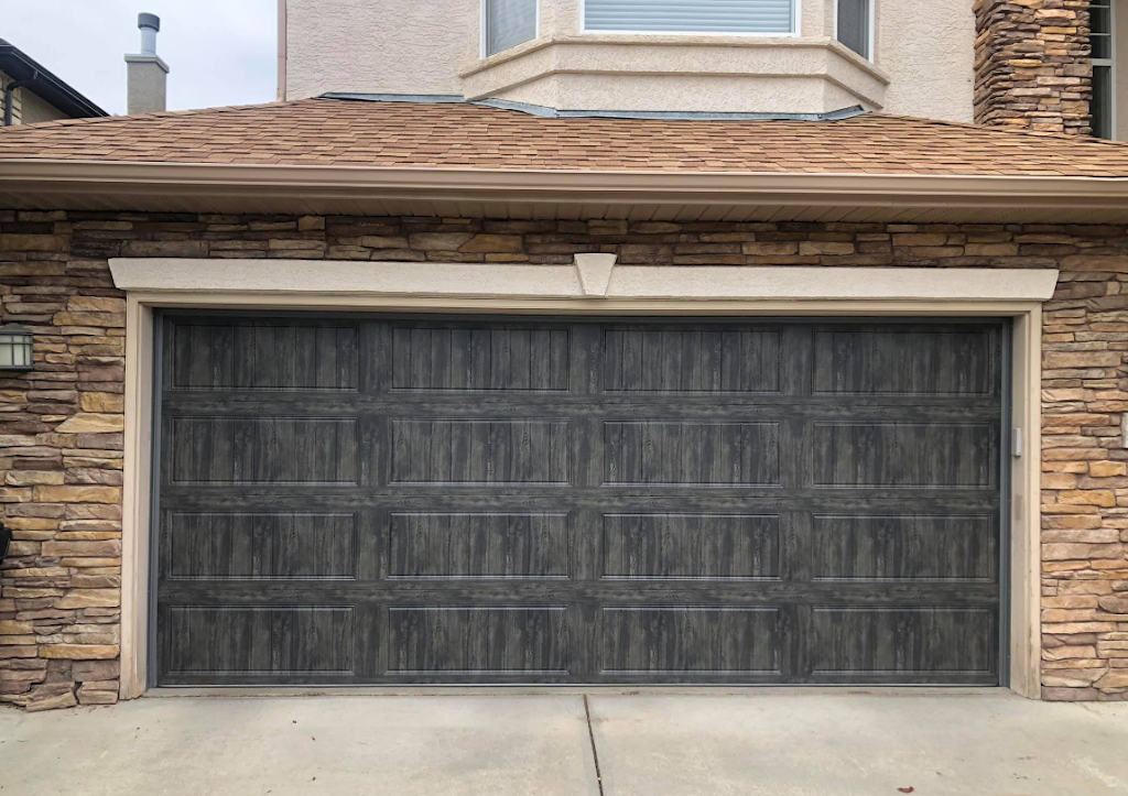 Pacific Overhead Garage Doors and Windows | 255 Hirst Ave W #103, Parksville, BC V9P 1P5, Canada | Phone: (403) 660-8497