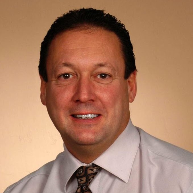 Dr. Serge Lanoue | 270 Brunel Rd unit B, Mississauga, ON L4Z 1T5, Canada | Phone: (905) 848-8900