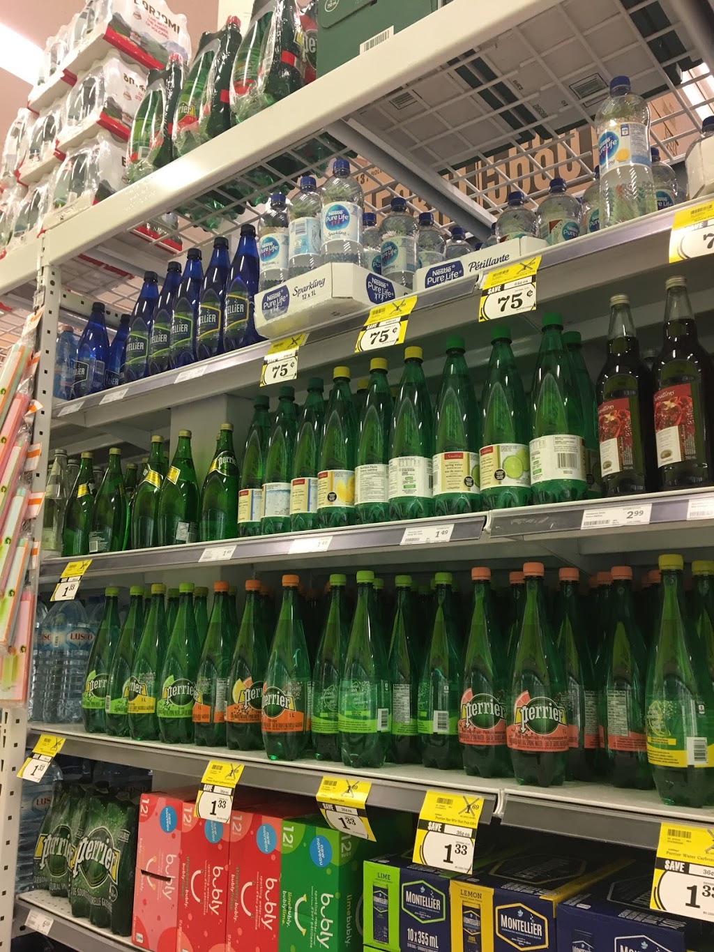 FreshCo | 3100 Dixie Rd, Mississauga, ON L4Y 2A6, Canada | Phone: (905) 279-8840