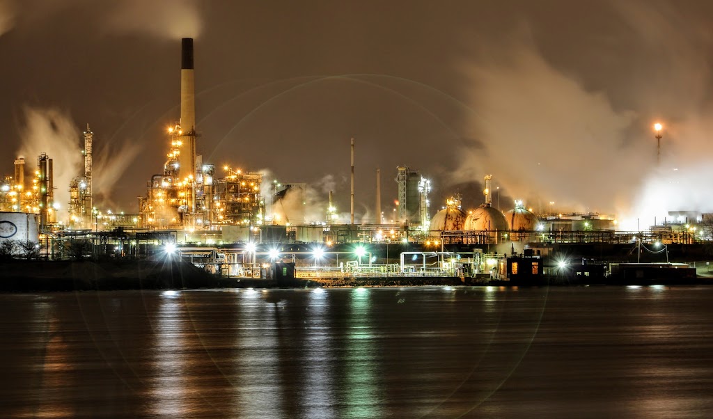 Imperial Oil | 602 Christina St S, Sarnia, ON N7T 7M5, Canada | Phone: (705) 300-4610
