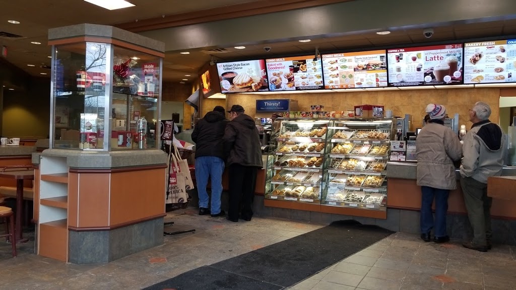 Tim Hortons | 1785 Lakeshore Rd W, Mississauga, ON L5J 1J6, Canada | Phone: (905) 855-5068