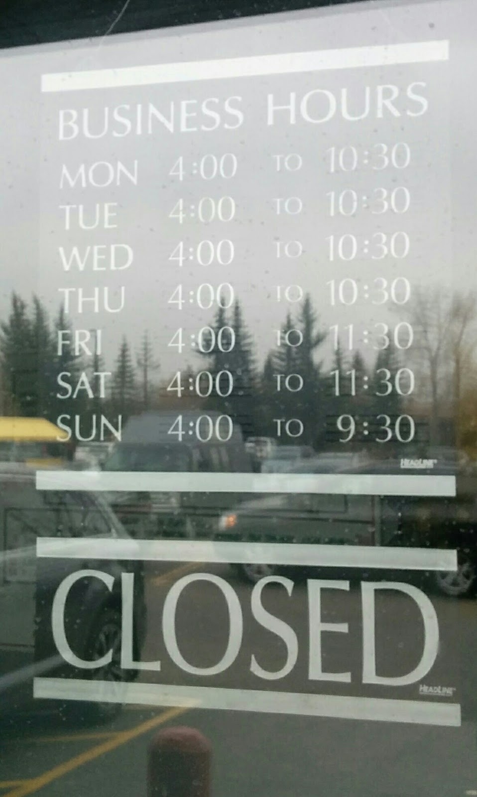 Rio Pizza Temple | 5401 Temple Dr NE, Calgary, AB T1Y 3R7, Canada | Phone: (403) 293-9401