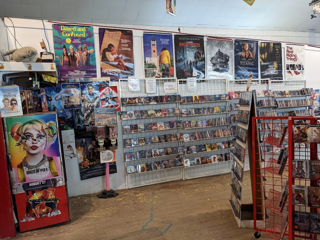 Video Stop Watrous | 300 Main St, Watrous, SK S0K 4T0, Canada | Phone: (306) 419-9375
