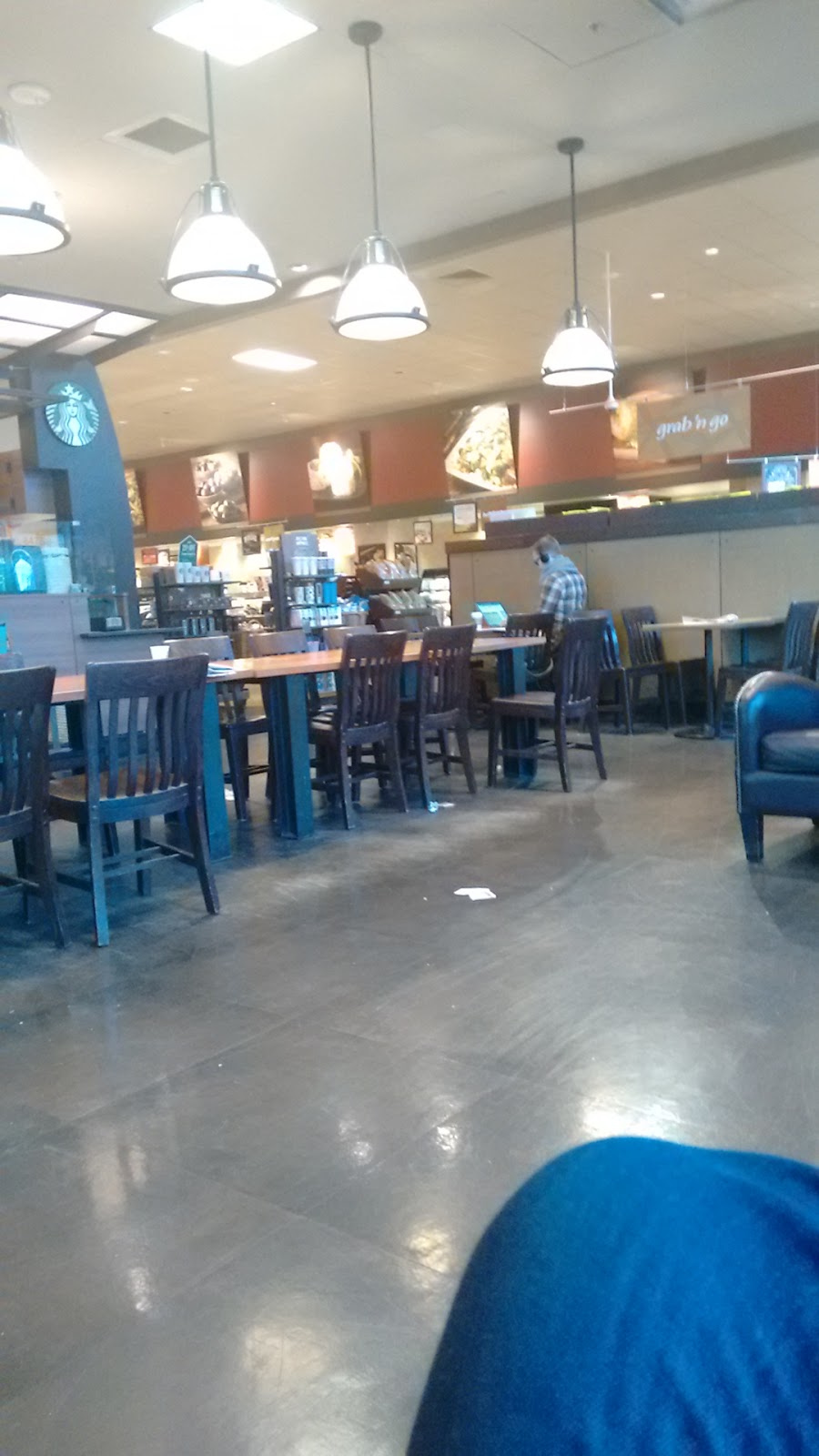 Starbucks | 8475 Granville St, Vancouver, BC V6P 4Z9, Canada | Phone: (604) 261-1204