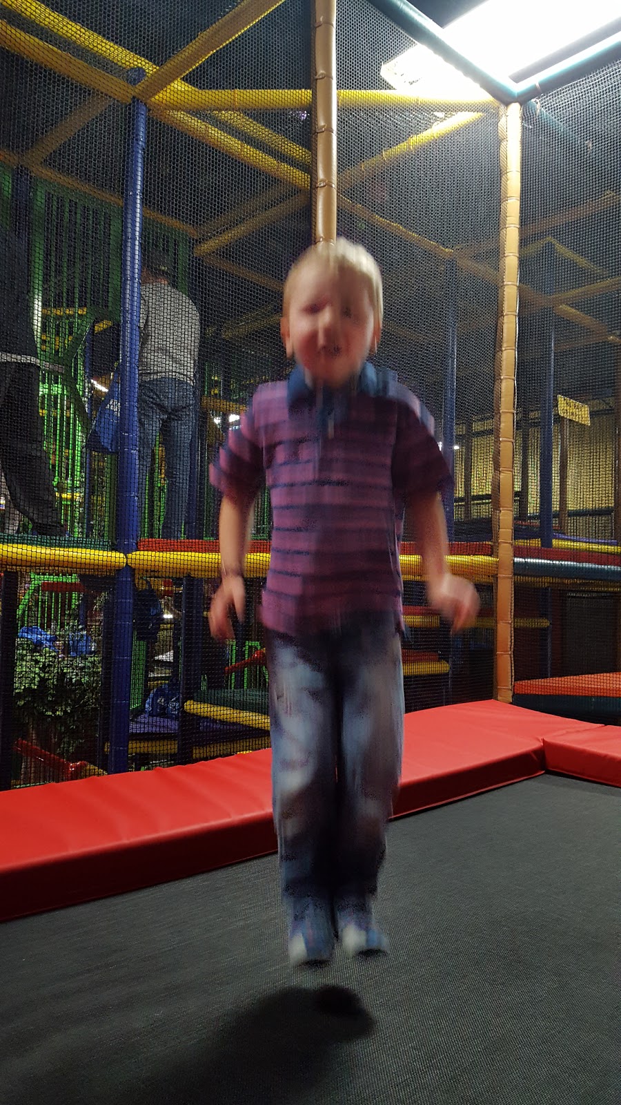 Parc-o-fun - Centre DIXtrAction | 8700 Boulevard Lacroix, Saint-Georges, QC G5Y 2B5, Canada | Phone: (418) 227-6617