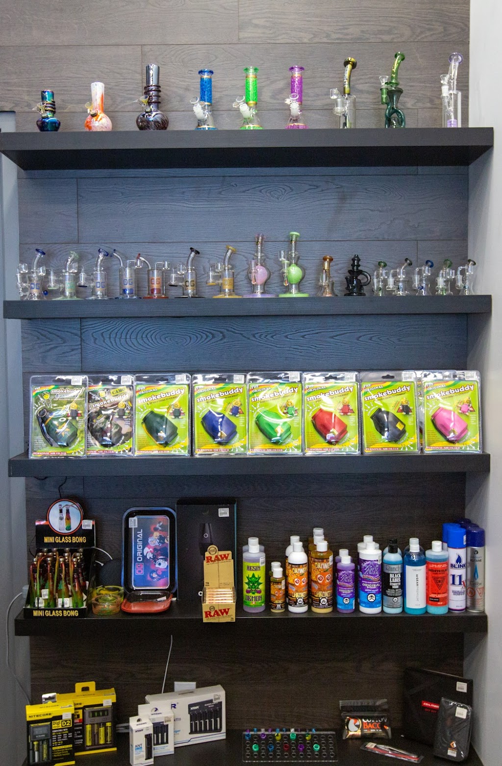 Vape Street – Mission BC | 32555 London Ave Unit: E318, Mission, BC V2V 6M7, Canada | Phone: (604) 826-0191