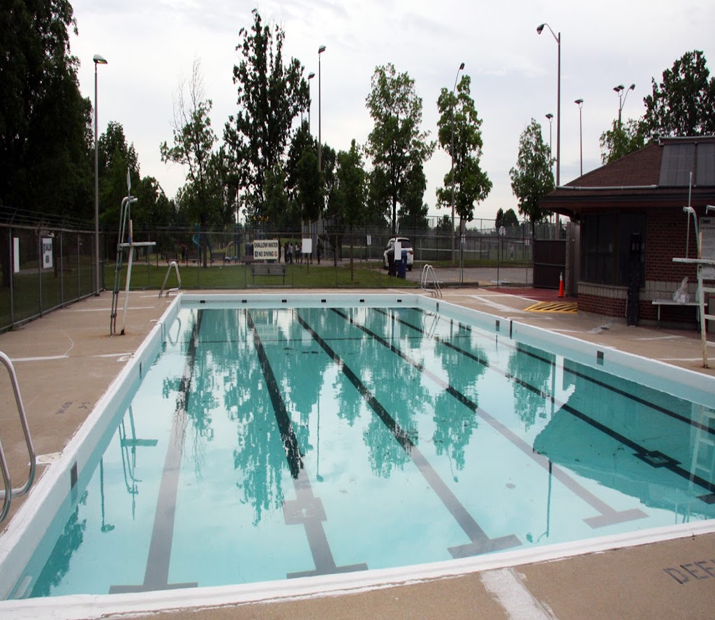 Gihon Spring Park Outdoor Pool | 75 Gihon Spring Dr, Etobicoke, ON M9V 4X9, Canada | Phone: (416) 394-8488