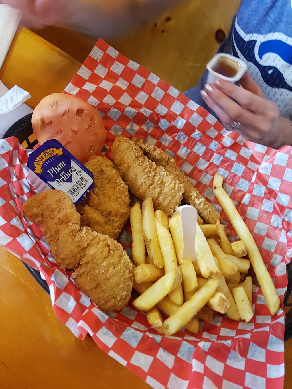 Hungry Bear Restaurant | 20112 ON-69, Alban, ON P0M 1A0, Canada | Phone: (705) 857-2115