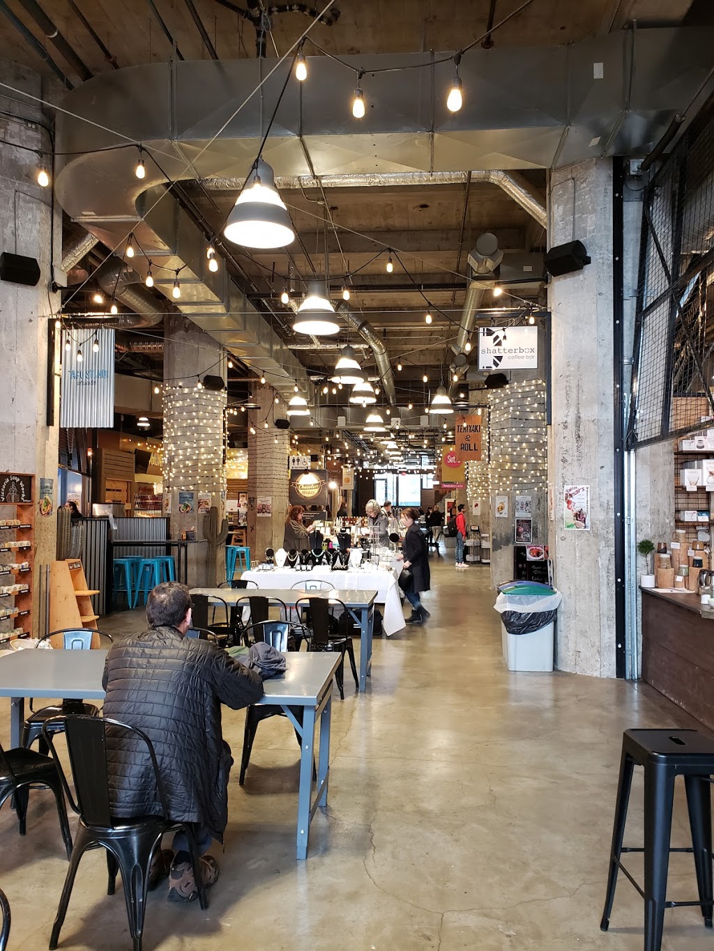 Roast Meat & Sandwich Shop | 1701 Douglas Street #6, Victoria, BC V8T 4K6, Canada | Phone: (778) 433-6639