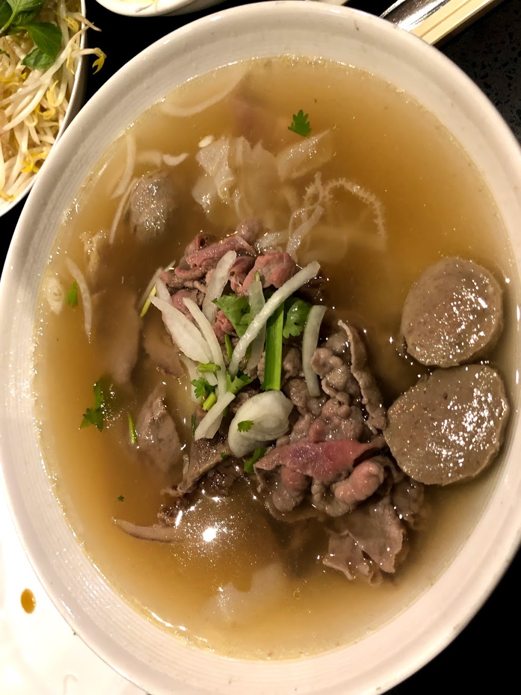Pho Milton | 500 Laurier Ave, Milton, ON L9T 4R3, Canada | Phone: (905) 864-8088
