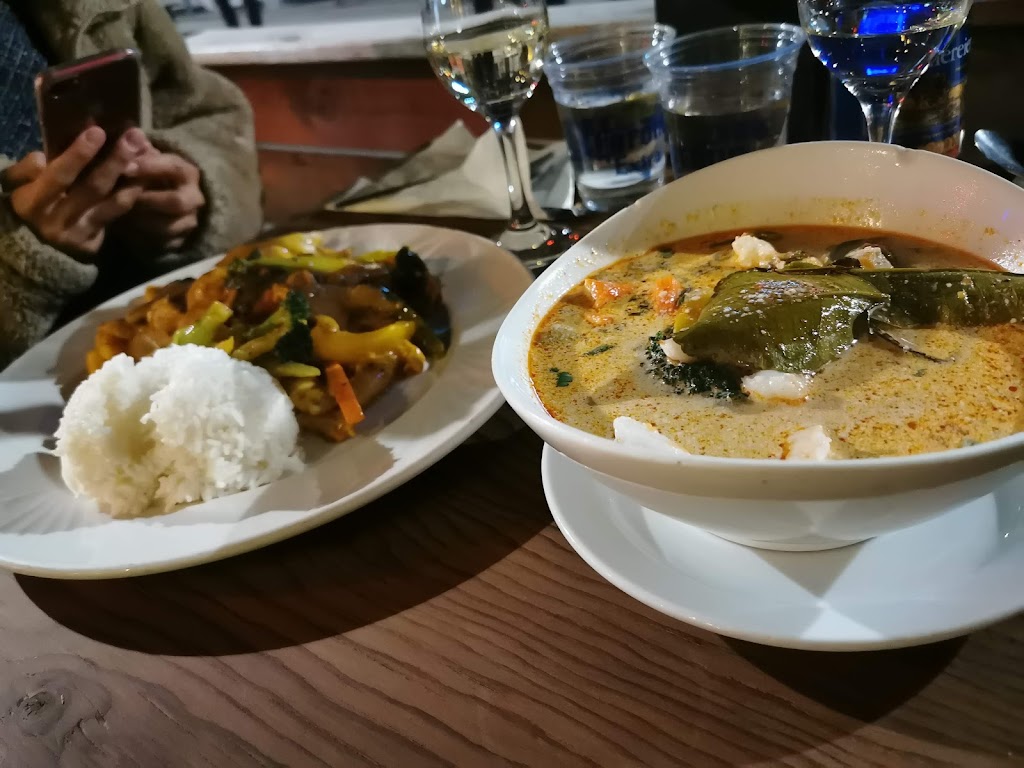 Restaurant Fantasie | 1355 Rue Sainte-Catherine E, Montréal, QC H2L 2H7, Canada | Phone: (514) 523-3466