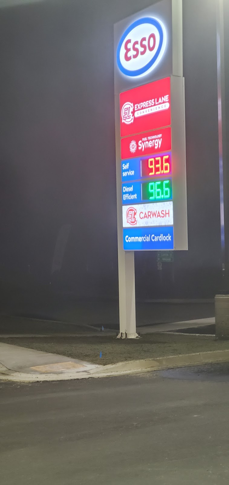 Esso | HWY 86 &, Kerr Dr, Wingham, ON N0G 2W4, Canada | Phone: (519) 912-1000