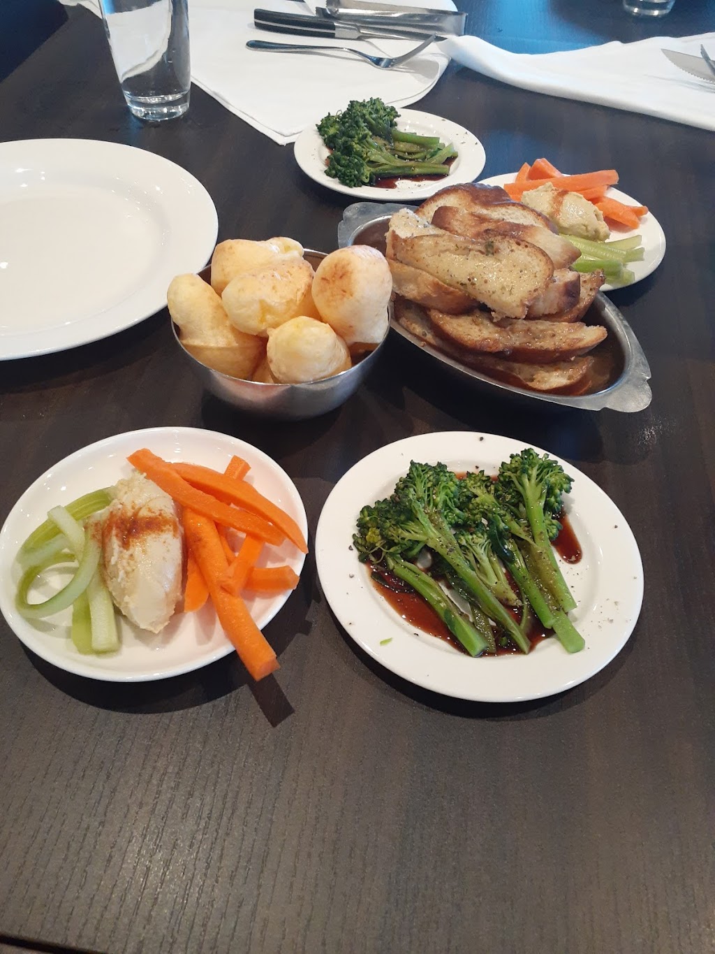 Pampa Brazilian Steakhouse Red Deer | 499 Timberlands Dr Unit 1101, Red Deer, AB T4P 0Z3, Canada | Phone: (403) 986-8200